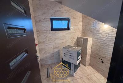 Casă cu Teren 300 Mp în Șimnicu de Jos - 11