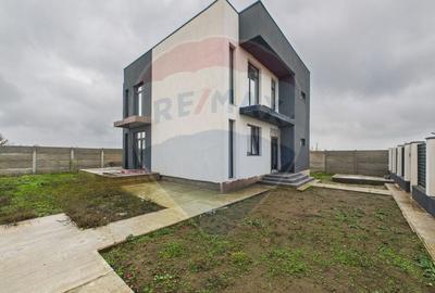 Casa moderna cu 4 camere de vanzare - Zona Ganeasa - Moara Domnesca - 1