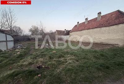 Teren de 1770 mp, în Părău