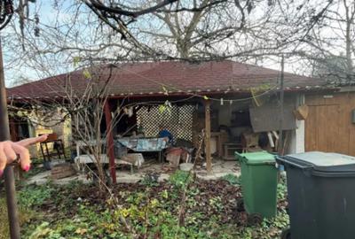 Casă cu 3 camere cu Teren 600 Mp în Central - 1