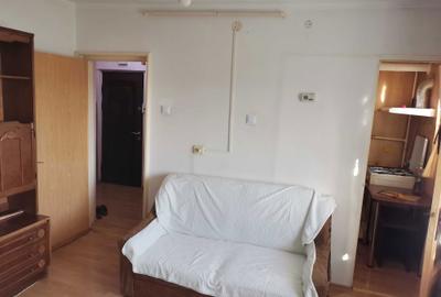 Apartament cu 2 camere nedecomandat în Trivale - 1