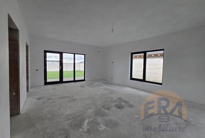 Casă individuală cu 4 camere cu Canalizare în Calea Aradului - 11