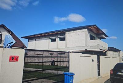 Valu lui Traian - casa P + 1, 6 camere, 336 mp s.u., 450 mp teren - 23