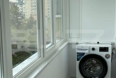 Apartament cu 4 camere semidecomandat în Universității - 13