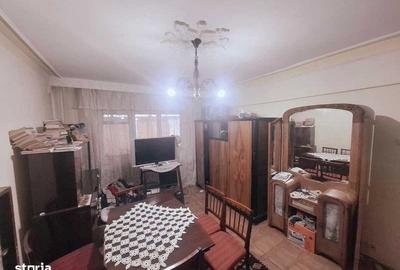 Apartament cu 3 camere decomandat în Central - 3