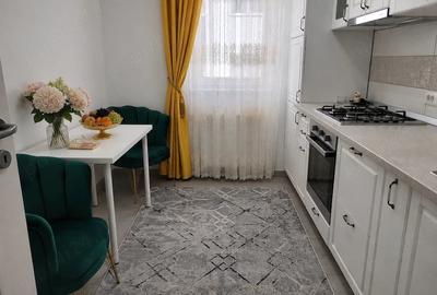 Garsonieră decomandată în Central - 2