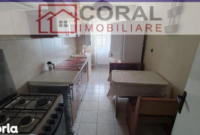Apartament cu 3 camere decomandat în Decebal - 1