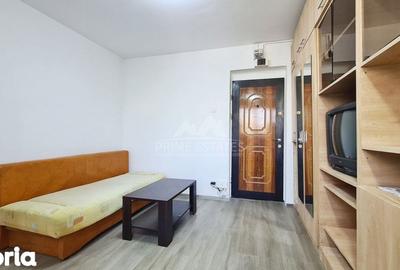 Garsonieră, mobilată în Decebal
