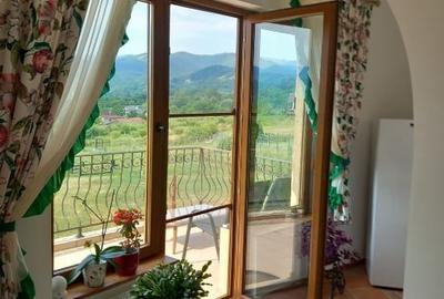 Vila in zona Sibiului cu panorama spectaculara - 4