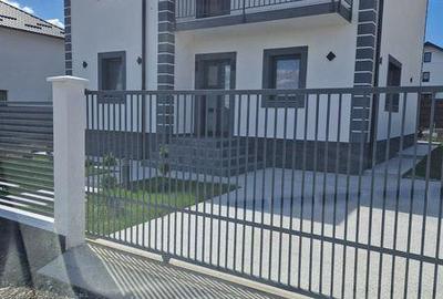 Casă cu 4 camere cu Teren 145 Mp în Central - 3