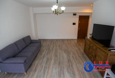 Apartament cu 2 camere decomandat, mobilat în Pelican