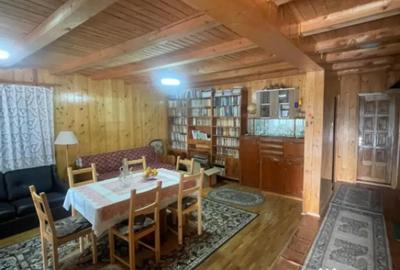 Casă cu 7 camere cu Teren 2544 Mp în Cicârlău - 4