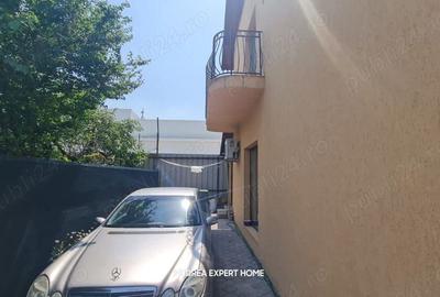 Casă cu 4 camere în Central - 1