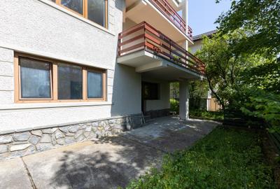 Vila in Bușteni cu vedere spre vf. Caraiman - 5