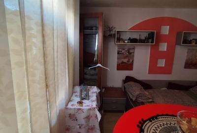 Vând apartament 1 camera Vaslui, Zona Gării
