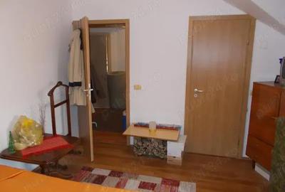 Casă cu 5 camere în Sânandrei - 3