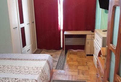 Apartament cu 3 camere decomandat în Brăilei - 3