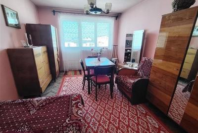 Apartament cu 3 camere (Gheorgheni Cart. Florilor, bl. 13) - 2