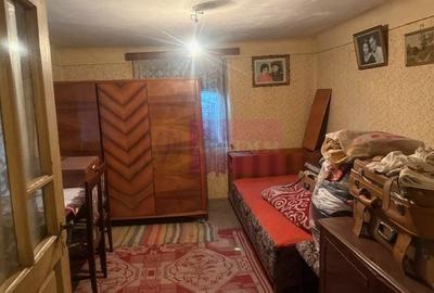 Casă individuală cu 3 camere cu Canalizare în Alexandriei - 9