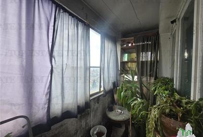 Apartament cu 3 camere decomandat în Drumul Taberei - 8
