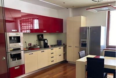 Apartament cu 5 camere decomandat, mobilat în P-ța Dorobanți - 14