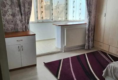 Garsonieră decomandată în Central - 1