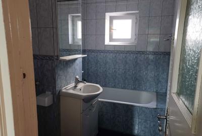 Apartament cu 2 camere decomandat în Dâmbovița - 5