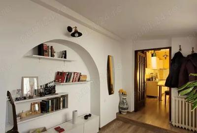 De vanzare casa in zona ultracentrala De vanzare casa in zona ultracentrala - 3