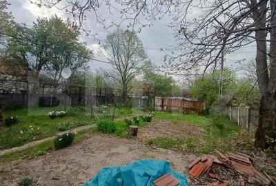 Casă cu 5 camere cu Teren 3900 Mp în Central - 8