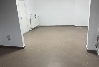 Spațiu comercial, de 40 mp, în Central - 2