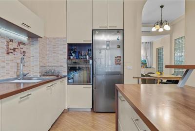 Casă individuală cu 7 camere cu Canalizare în Foișorul de Foc - 1