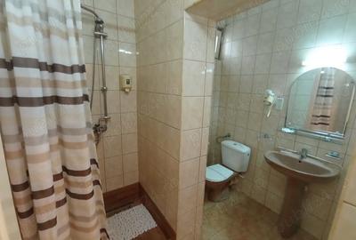 Spațiu comercial, de 540 mp, în Central - 9