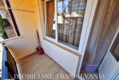 Apartament cu 4 camere în Central - 12