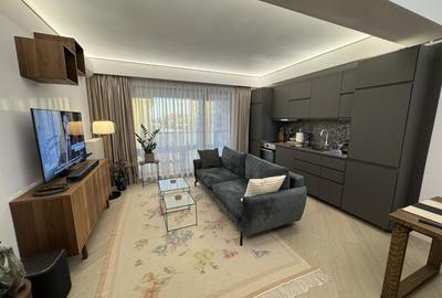 Apartament cu 2 camere decomandat, mobilat în Central