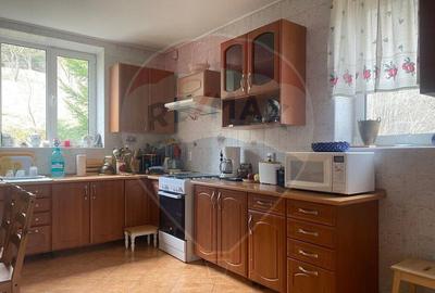 DE VANZARE Casa / Vila cu 6 camere Podul Dambovitei/ Arges - 4