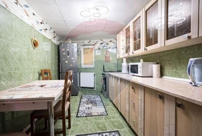 Casă cu 6 camere cu Teren 458.01000976562 Mp în Rahova - 19