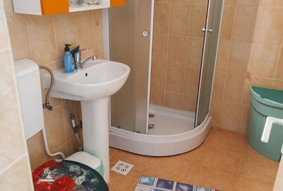 Apartament cu 3 camere semidecomandat în Central - 2