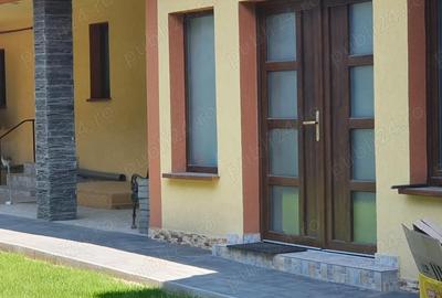 Casă cu 1 camere cu Teren 50 Mp în Central - 8