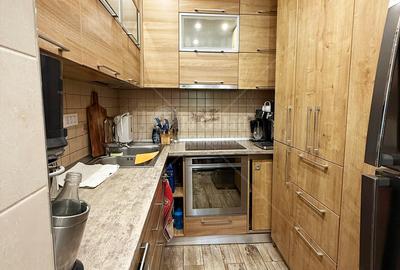 | Apartament cu 6 camere |  172 mp |  Mobilat si Utilat complet | Faleza | - 9