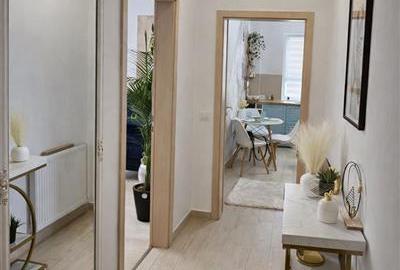 Apartament cu 2 camere decomandat, mobilat în Tractorul - 7
