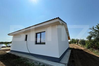 Casa semifinisata cu garduri la doar 15 km de Oradea la numai 85800 euro - 5