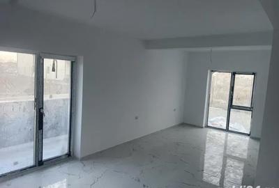 Apartament cu 2 camere decomandat în Calea Urseni