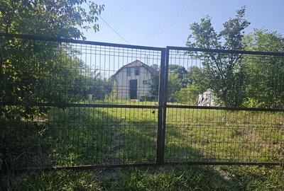 TEREN + CASA comuna Lapu?ata , sat Bro?teni. jude?ul Valcea