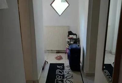 Proprietar, loc in camera cu 2 paturi, pentru o fata, la parter vila, Centru, langa UMF N.Leon - 7