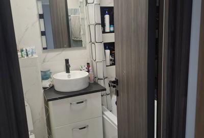 Apartament cu 2 camere decomandat în Titan - 6