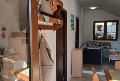 Casa din 1995 in zona CENTRALA-PRET 93000 EURO Casa din 1995 in zona CENTRALA-PRET 93000 EURO - 5