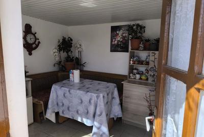 Casă cu 4 camere în Central - 8