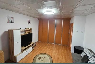 Garsonieră decomandată, mobilată în Nerva Traian - 2