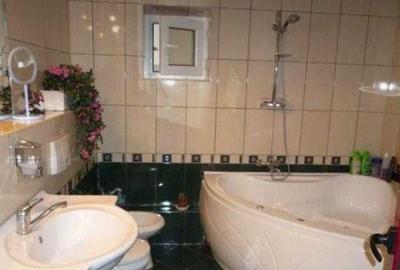 Apartament 4 camere Micro 20,et 3 - 7