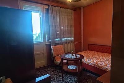 Apartament cu 3 camere semidecomandat în Cina - 1